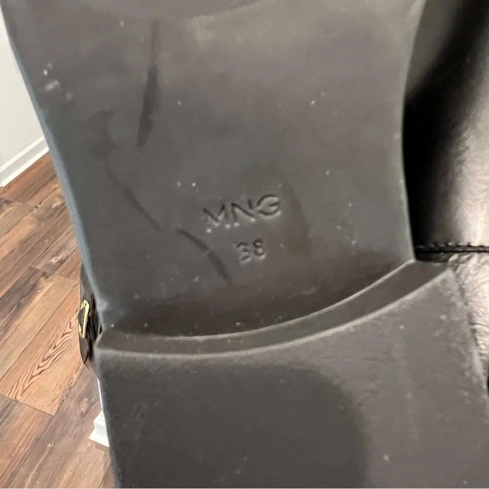 NWT Mango Black Leather Knee-High Riding Boots size 8 (38)